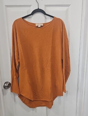 Michael Kors Burnt Orange Lightweight Knit Crewneck Sweater
